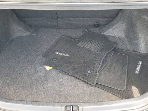 Used 2016 Toyota Corolla S FWD image 9