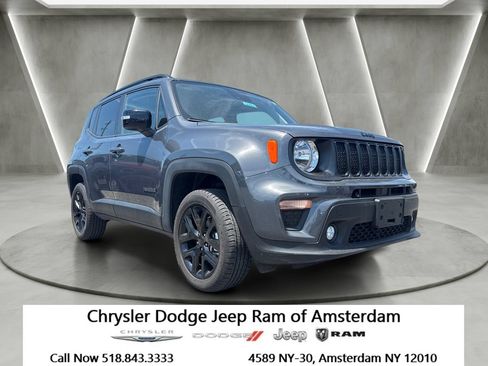 Used 2023 Jeep Renegade Altitude AWD/4WD image 1