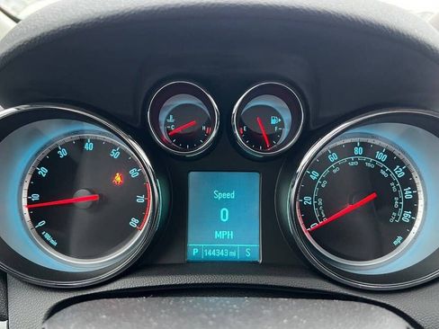 Used 2014 Buick Encore Premium image 16