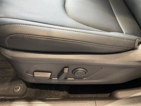 New 2026 Kia Sportage EX image 10