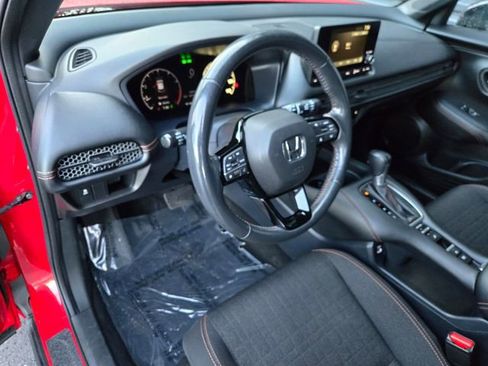 Used 2023 Honda HR-V Sport image 19