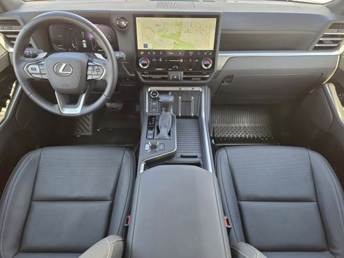 Used 2025 Lexus GX 550 Premium Package w/ Cold Area Package image 36