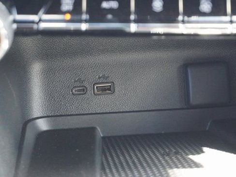 New 2026 Chevrolet Traverse LT image 32