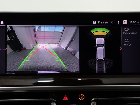 Used 2024 BMW X3 sDrive30i w/ Premium Package image 23