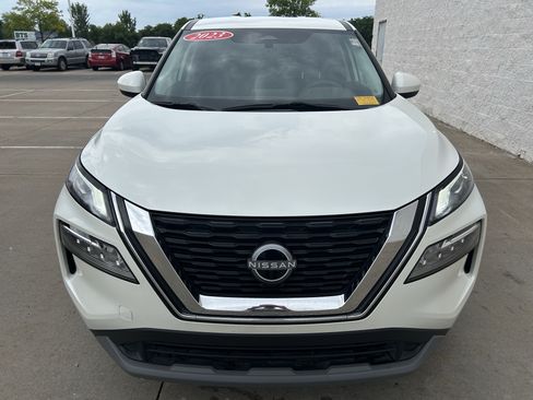 Used 2023 Nissan Rogue SV AWD/4WD image 2