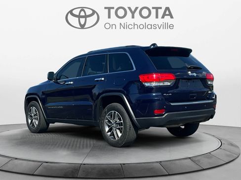 Used 2017 Jeep Grand Cherokee Limited AWD/4WD image 3