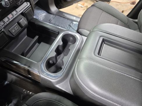 Used 2022 Chevrolet Silverado 1500 LT Trail Boss w/ Bed Protection Package AWD/4WD image 23