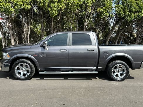 Used 2017 RAM 1500 Laramie w/ Convenience Group RWD image 7