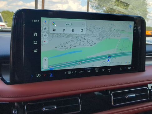 New 2025 Lincoln Aviator Reserve w/ Illumination Package image 17