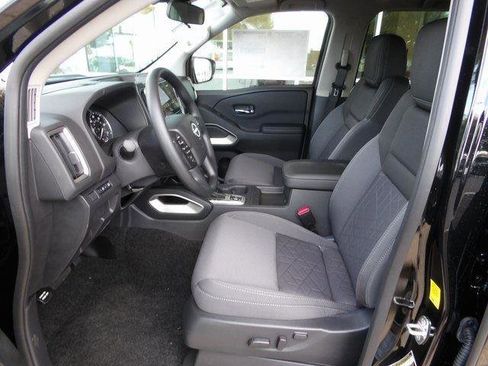 New 2026 Nissan Frontier SV w/ Tow Package AWD/4WD image 15