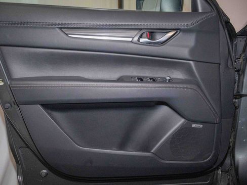 Used 2023 MAZDA CX-5 AWD 2.5 S w/ Premium Plus Pkg image 10