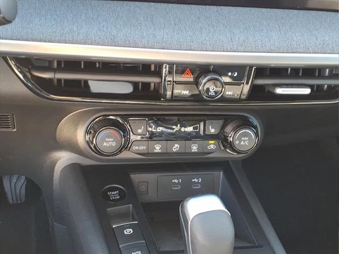 New 2026 Nissan Kicks SV w/ SV Premium Package image 18