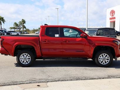 New 2025 Toyota Tacoma SR5