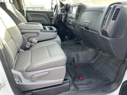 Used 2019 GMC Sierra 2500 2500 HEAVY DUTY w/ Sierra Convenience Package image 7