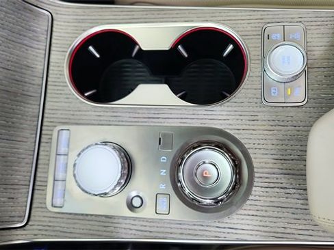 Used 2025 Genesis GV80 3.5T Prestige image 50