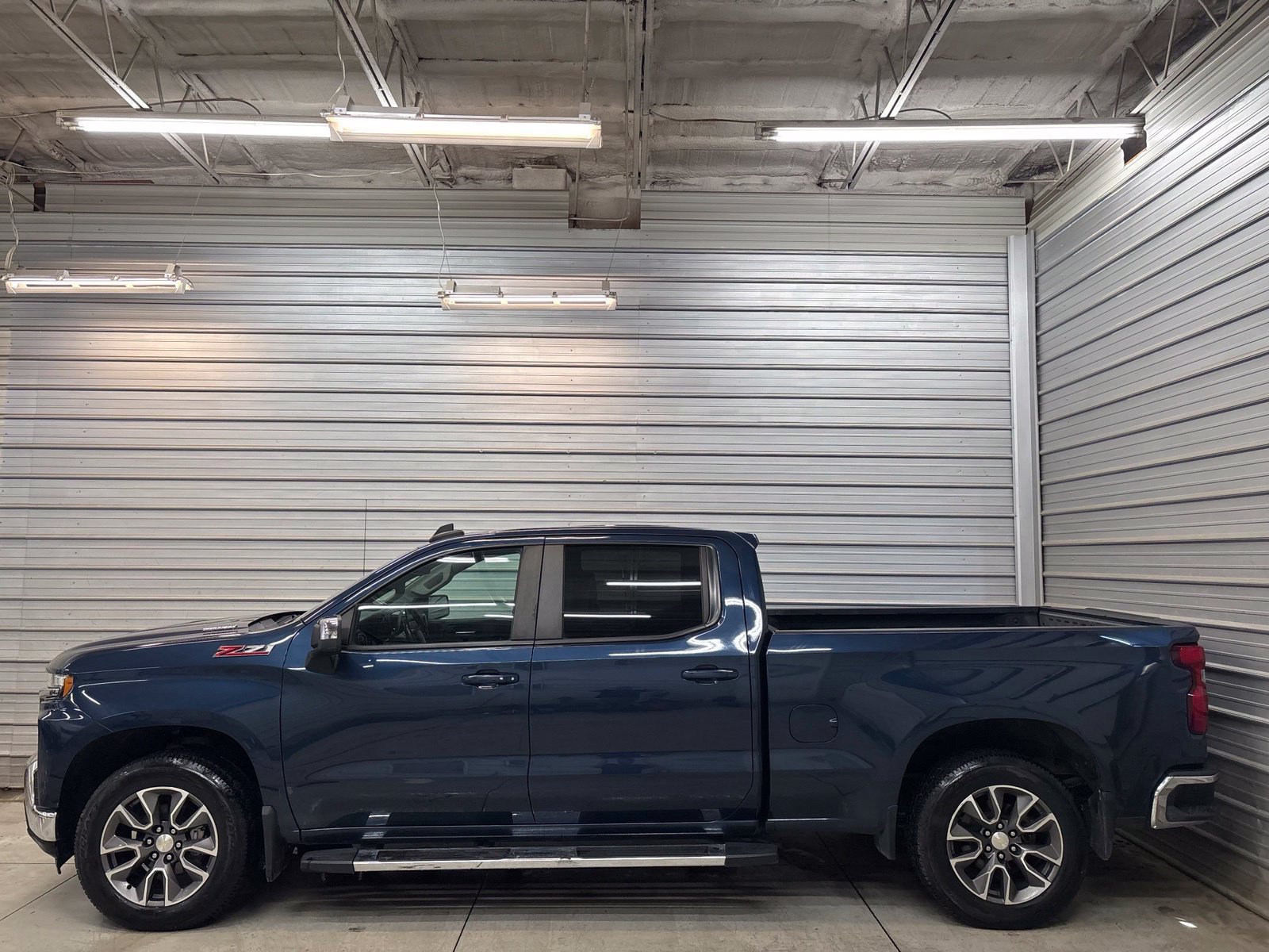 Used 2020 Chevrolet Silverado 1500 LT w/ All-Star Edition AWD/4WD image 8