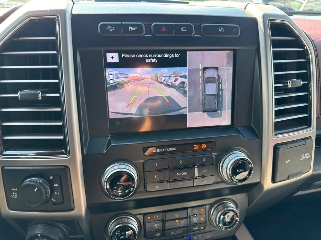 Used 2019 Ford F150 Platinum w/ Equipment Group 701A Luxury AWD/4WD image 30