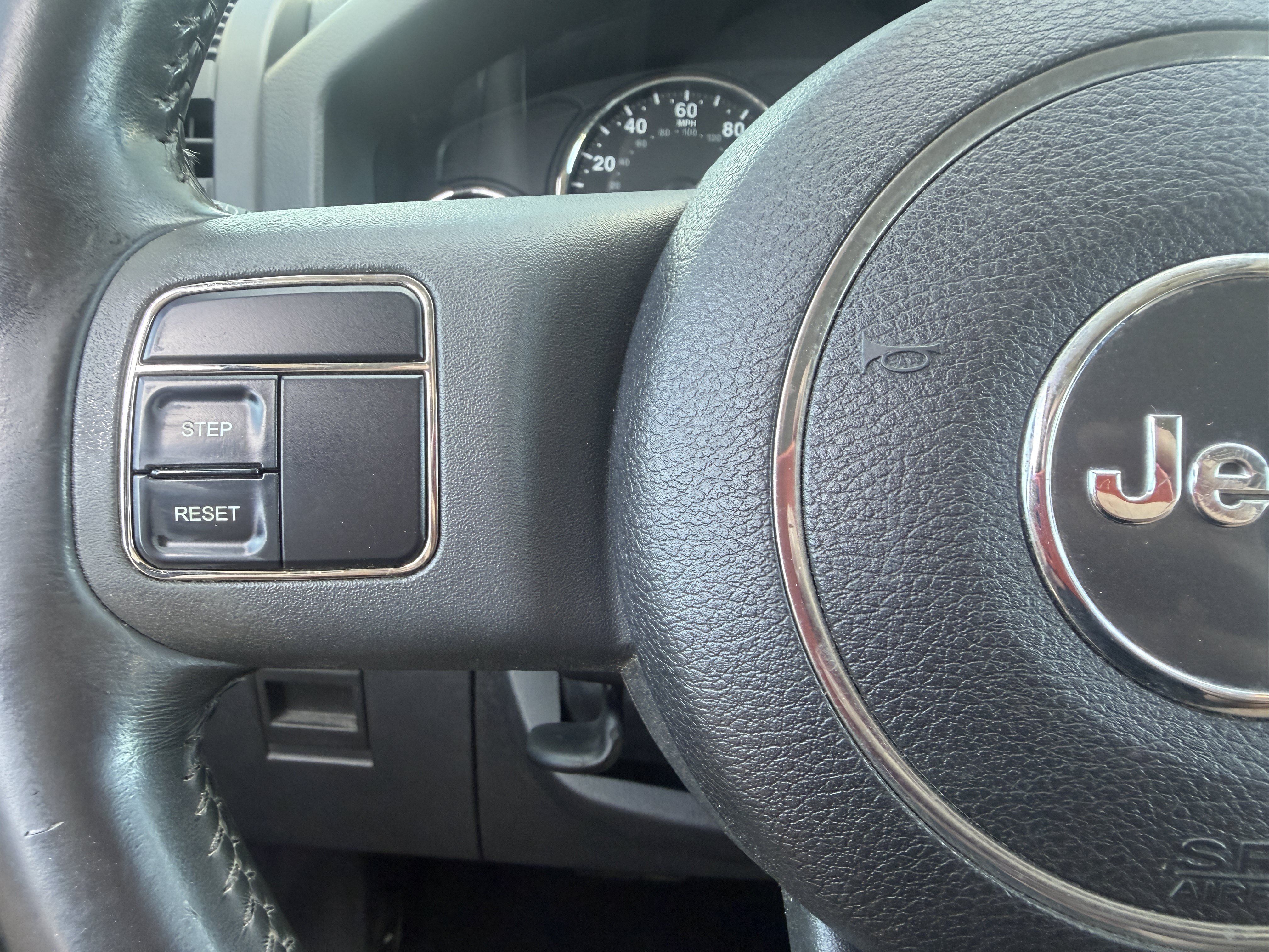 Used 2011 Jeep Liberty Sport w/ Popular Equipment Group AWD/4WD image 22