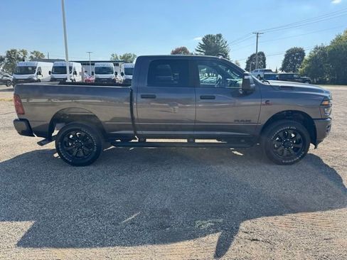 Used 2025 RAM 2500 Big Horn image 2