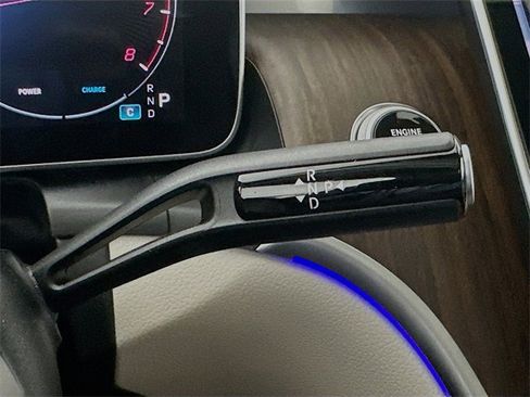 Certified 2025 Mercedes-Benz GLC 300 image 17