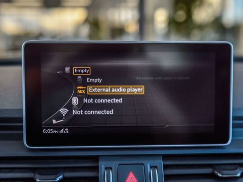 Used 2020 Audi SQ5 Premium Plus w/ Premium Plus Package image 22