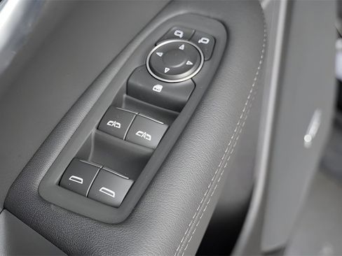 New 2026 Cadillac XT5 Luxury w/ LPO, Floor Liner Package image 18