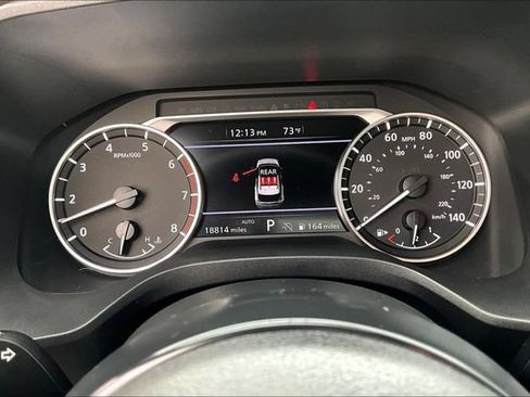 Used 2023 Nissan Rogue S AWD/4WD image 13