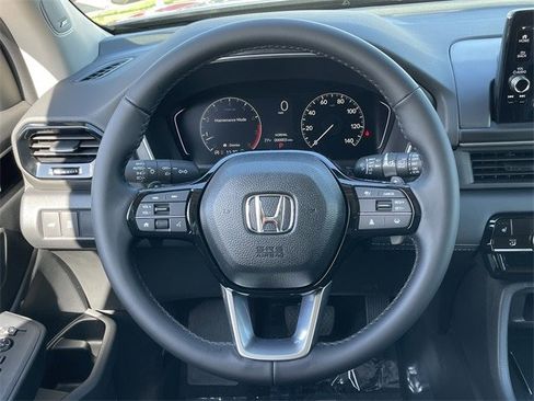 New 2025 Honda Pilot Touring image 12