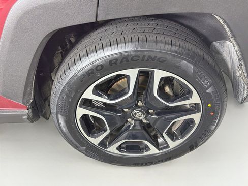 Used 2019 Toyota RAV4 Adventure AWD/4WD image 11