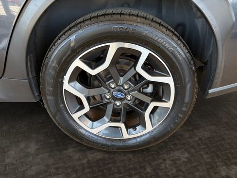 Used 2017 Subaru Crosstrek 2.0i Limited AWD/4WD image 38