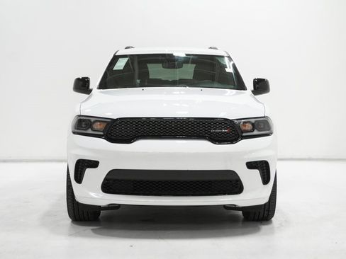Certified 2024 Dodge Durango SXT w/ SXT Blacktop Group image 3
