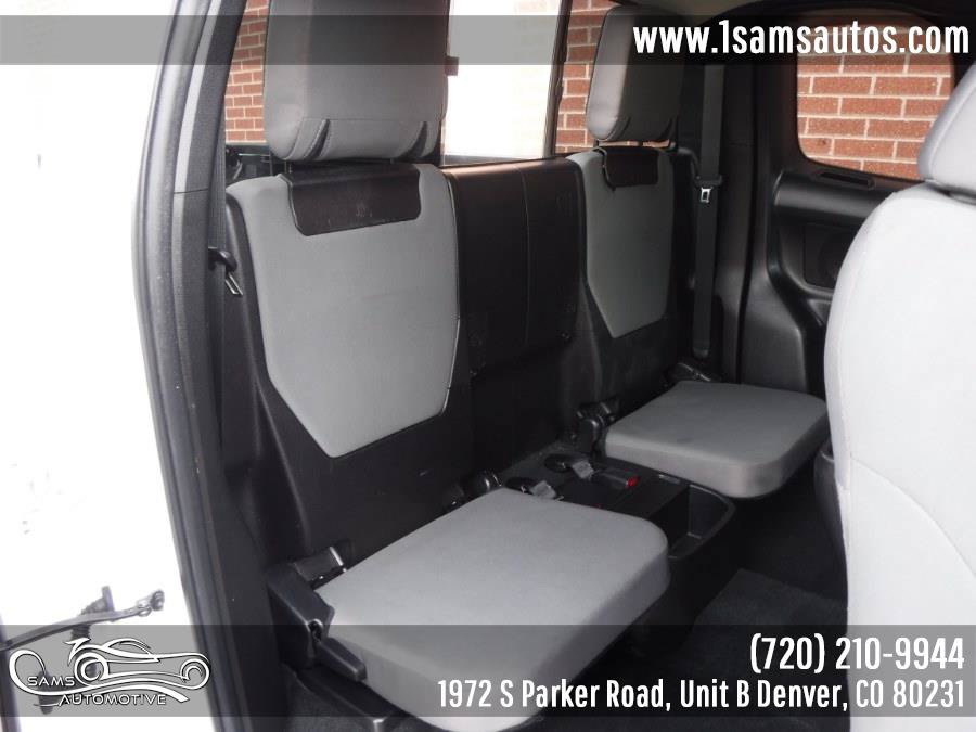 Used 2022 Toyota Tacoma SR w/ SR Convenience Package AWD/4WD image 18