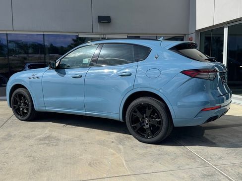 Certified 2022 Maserati Levante GT AWD/4WD image 6