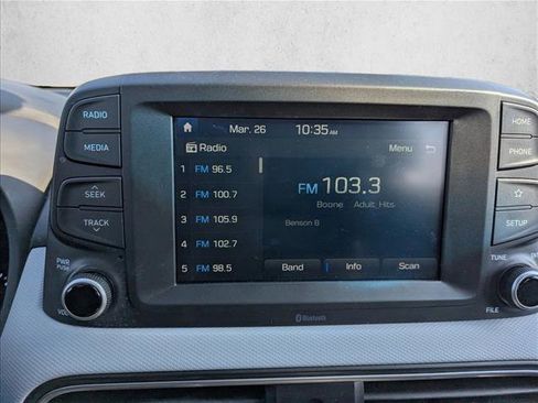 Used 2021 Hyundai Kona SE w/ Cargo Package image 17