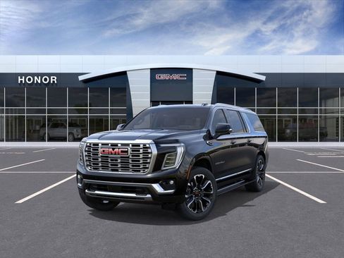 New 2026 GMC Yukon XL Denali image 8