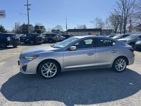 Used 2019 Acura ILX image 22