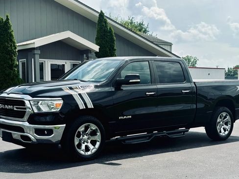 Used 2019 RAM 1500 Big Horn AWD/4WD image 6
