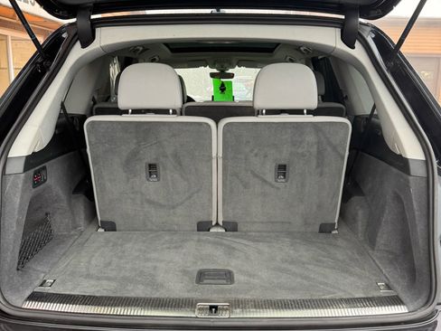 Used 2018 Audi Q7 3.0T Premium Plus w/ Premium Plus Package image 22