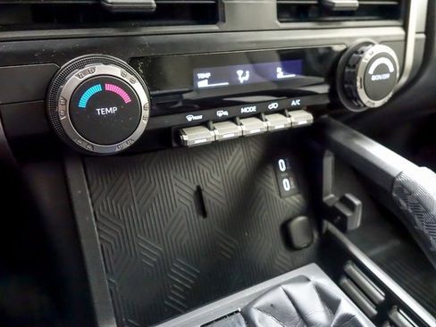 Certified 2025 Toyota 4Runner SR5 image 19