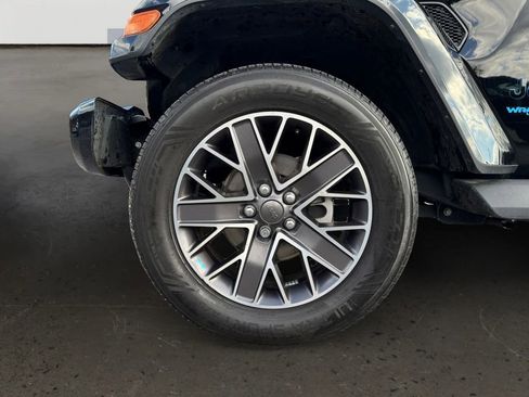 Certified 2022 Jeep Wrangler Unlimited Sahara image 10