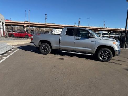 Used 2016 Toyota Tundra SR5 image 24