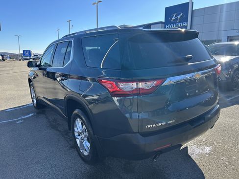 Used 2018 Chevrolet Traverse LT image 11