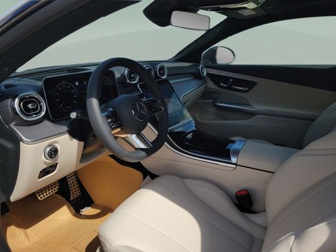 New 2026 Mercedes-Benz CLE 450 4MATIC Coupe image 17