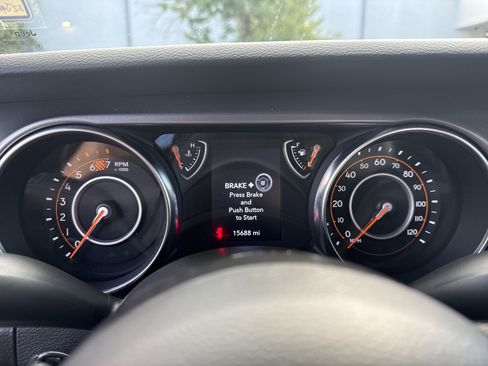 Used 2023 Jeep Wrangler Sport AWD/4WD image 22