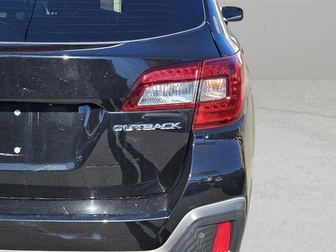 Used 2019 Subaru Outback 2.5i Limited image 24