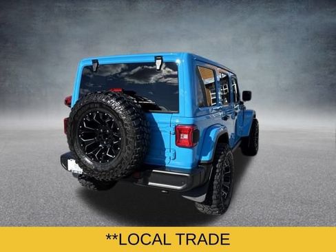 Used 2021 Jeep Wrangler Unlimited Sahara image 6