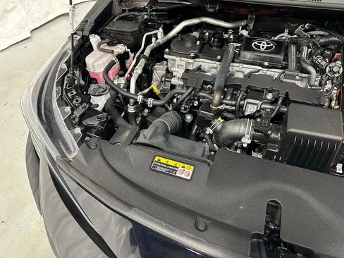 Used 2025 Toyota Corolla LE image 63