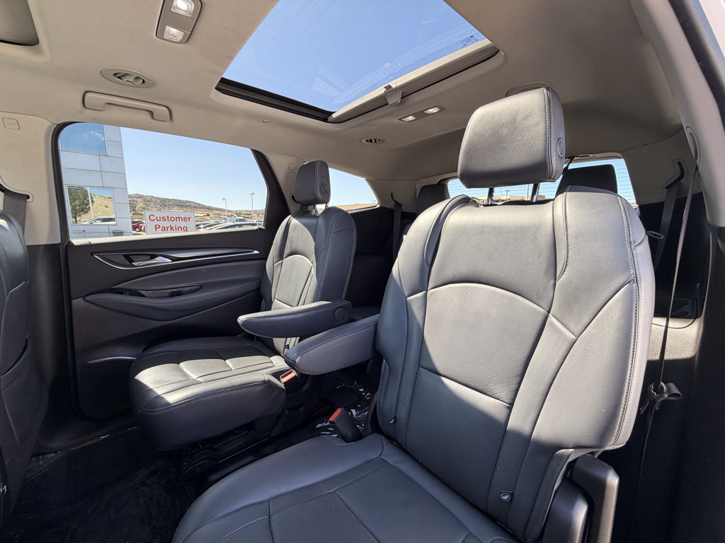 Used 2018 Buick Enclave Premium FWD image 14