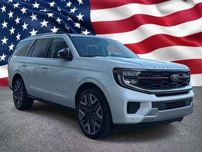 New 2025 Ford Expedition Platinum w/ Platinum Ultimate Package