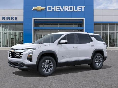 New 2026 Chevrolet Equinox LT w/ Convenience Package II FWD image 2